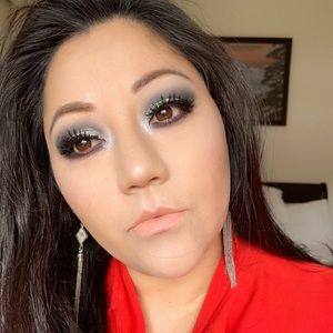 Meet your Posher, Pamy